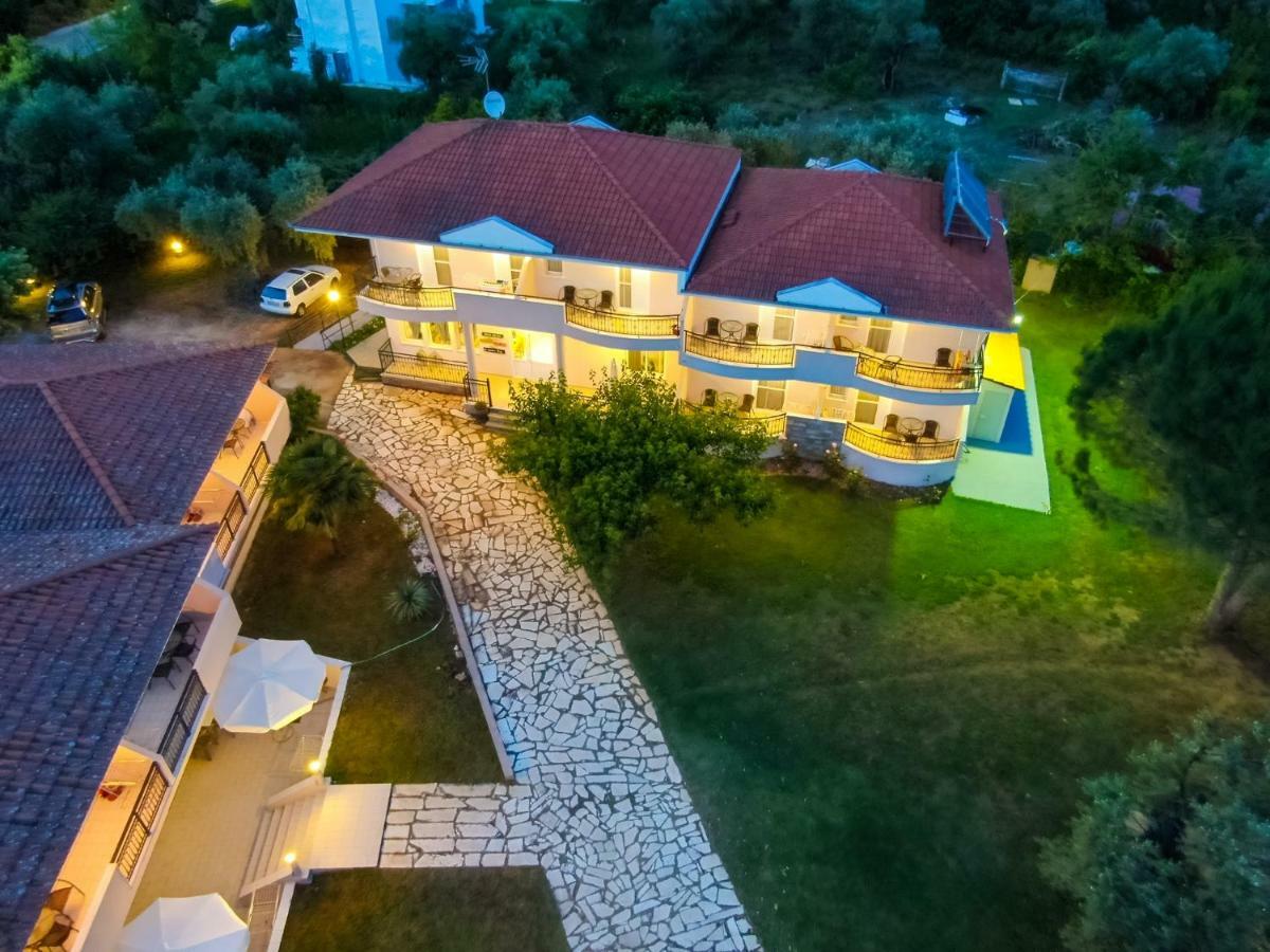 Aneton Lejlighedshotel Chrisi Ammoudia Eksteriør billede